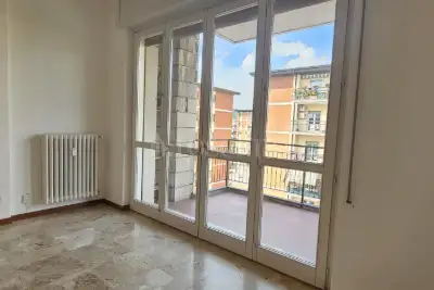 Casa in affitto, Via Vittorio Veneto , Brescia