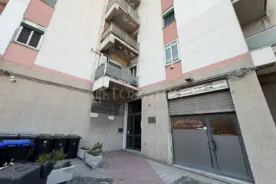Casa in vendita, Via Giuseppe La Farina, Messina