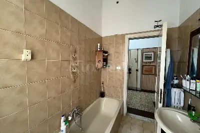 Casa in vendita, Via Giovanni Amendola, Prato