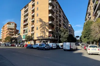 Cantina in vendita, Via Gaio Melisso, Roma