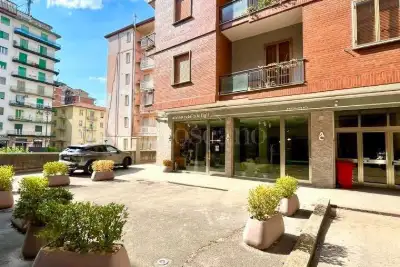 Casa in vendita, Via Casale, Avellino