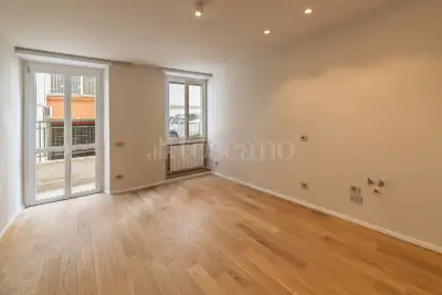 Casa in vendita, Via Lucilio, Roma