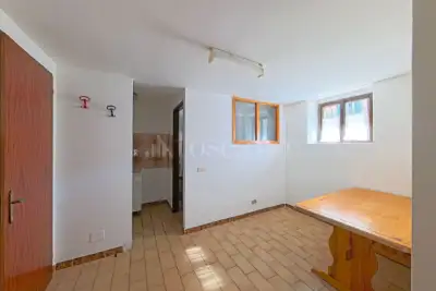 Casa in vendita, Via San Camillo, Marchirolo