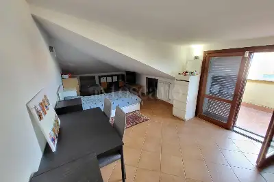 Casa in vendita, Via Rumenia, Pomezia