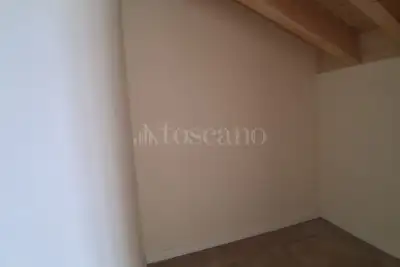 Casa in vendita, Via Giovanni Segantini, Milano