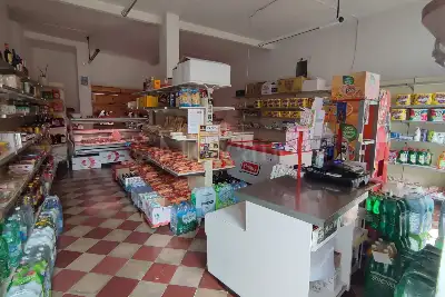 Attività Commerciale in vendita, Via Roma, Viggiano (PZ), Viggiano