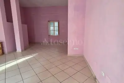 Negozio in vendita, Via IV Novembre, Loreto Aprutino