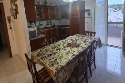 Casa in vendita, Via Degli Uliveti 34, Loreto Aprutino