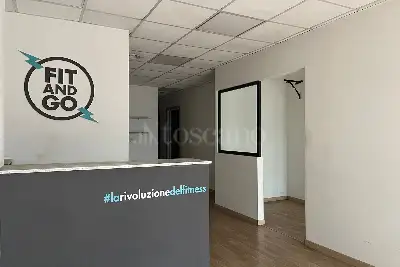 Negozio in vendita, Via Lucio Lombardo Radice, Roma