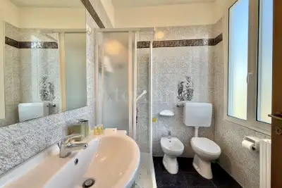 Villino a Schiera in vendita, Via Borgo Secolo, Peschiera del Garda