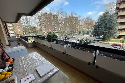 Casa in vendita, Via Pietro Nenni, Pomezia