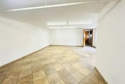 Negozio in vendita, Via Casazza, Brescia