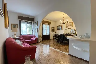 Casa in vendita, Via Egidio Dabbeni, Brescia