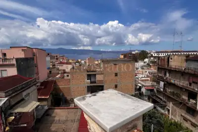 Casa Indipendente in vendita, Via Cortese, Reggio di Calabria