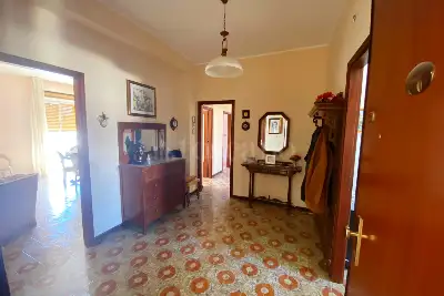 Casa in vendita, Via Avola, Siracusa