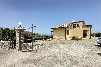 Villa in vendita, Viale Marilù, Termini Imerese