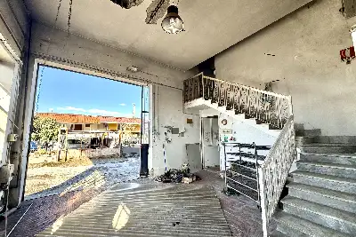 Capannone in vendita, Via Luigi Cavallaro, Scafati