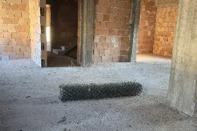 Casa Indipendente in vendita, Via Polveriera, Capistrello