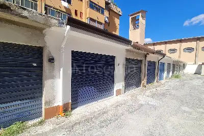 Box in vendita, Piazza Federico Chopin, Palermo