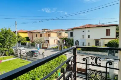 Villa Bifamiliare in vendita, Quartiere I Maggio, Brescia