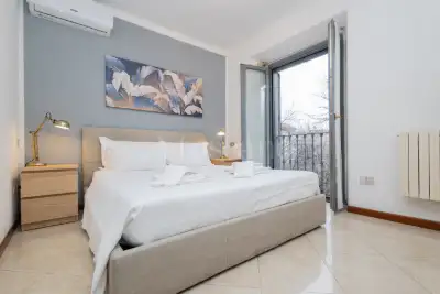 House for sale, Via Raffaello Sanzio 1, Milano