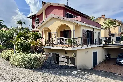 Villa in vendita, Via Calcara, Aci Bonaccorsi