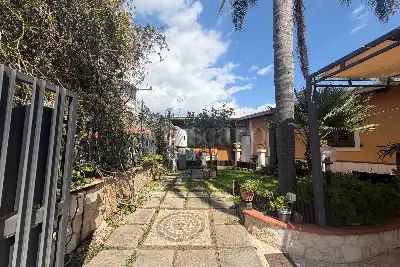 Villa in vendita, Via Michele Amari, Catania