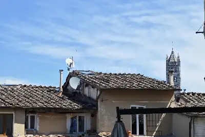 Casa in vendita, Pian dei Mantellini, Siena