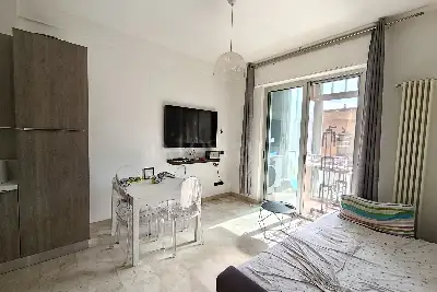 Casa in vendita, Via Gian Giuseppe Carulli, Bari