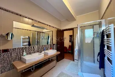 Villa Bifamiliare in vendita, Nicolosi - Ai Pini, Nicolosi