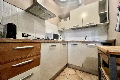 Casa in vendita, Via Giulio Cesare, Desenzano del Garda