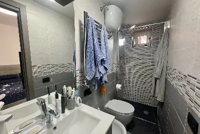 Casa in vendita, Via Mongardino, Roma