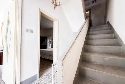 Casa Indipendente in vendita, Via Papa Giovanni XXIII 7, Luras