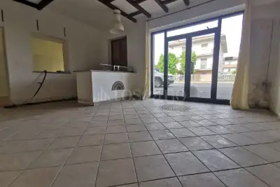 Casa Indipendente in vendita, Via 1° Maggio, Bressana Bottarone