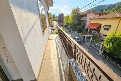 Casa Indipendente in vendita, Via Scuole, Nave
