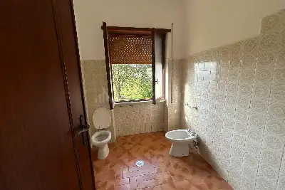 Villa in vendita, Via Pompeo, Genzano di Roma