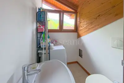 Casa in vendita, Via delle Camelie, Lavena Ponte Tresa