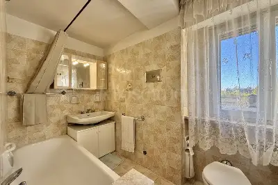 Villino a Schiera in vendita, Località Vecchi, Peschiera del Garda