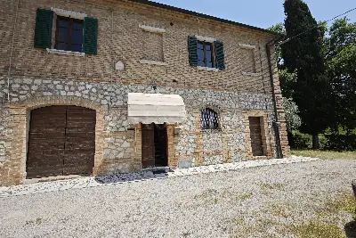 Casale in vendita, Strada Provinciale del Pecorile, Asciano