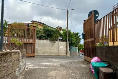 Magazzino in vendita, Via Giovanni Pascoli, Gravina di Catania