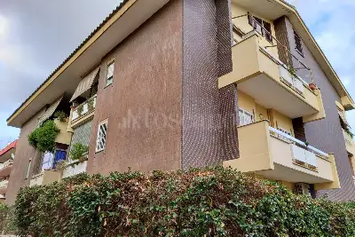 Casa in vendita, Via Olanda, Pomezia