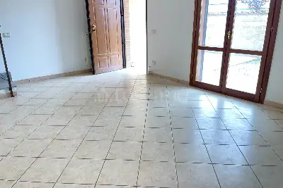 Villa Plurifamiliare in vendita, Via Glasgow, Ladispoli