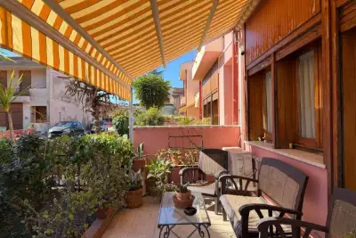 Villino a Schiera in vendita, Via Duca d'Aosta, San Giovanni la Punta