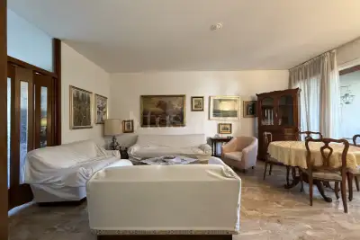 Casa in vendita, Via Tommaso Gulli, Milano