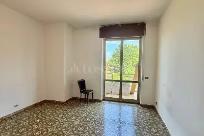 Palazzo in vendita, Via Alcide De Gasperi, Grottolella, Grottolella