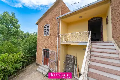 Palazzo in vendita, Via Venafiorita 13, Olbia, Olbia