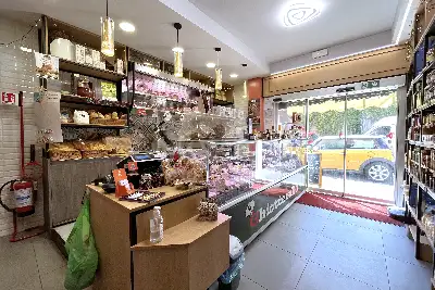 Negozio in vendita, Via Gaetano Rappini, Roma