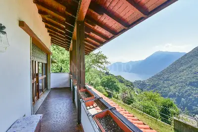 Villa in vendita, Piazza Pizzi, Dizzasco