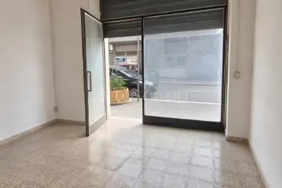 Negozio in affitto, Via Vezzia, Avezzano
