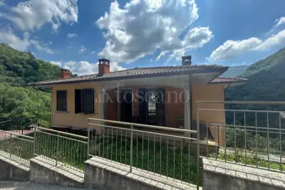 Villa Bifamiliare in vendita, Via Belleboni, Polaveno